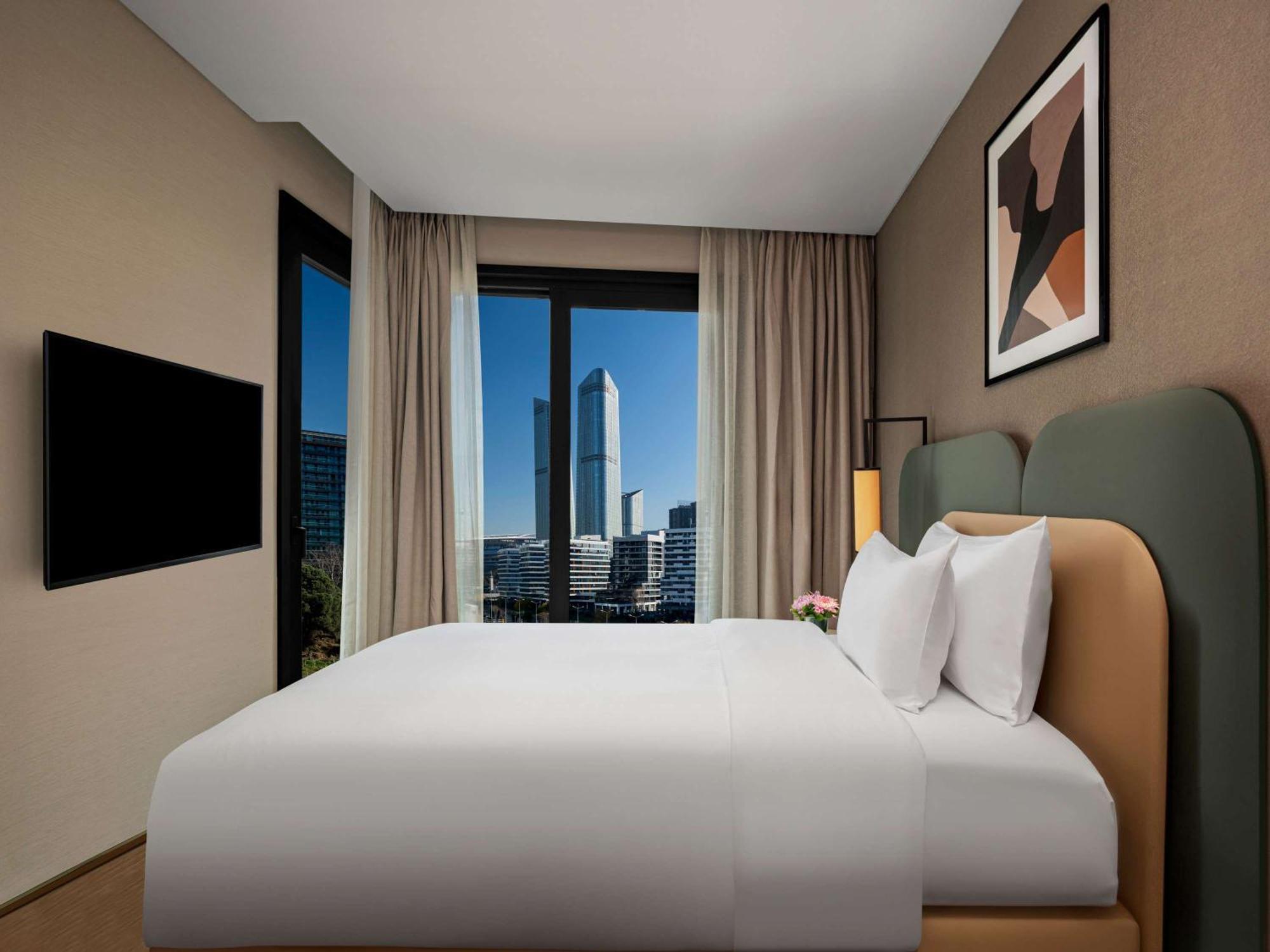 Moevenpick Living Istanbul Saklivadi Hotel Exterior photo