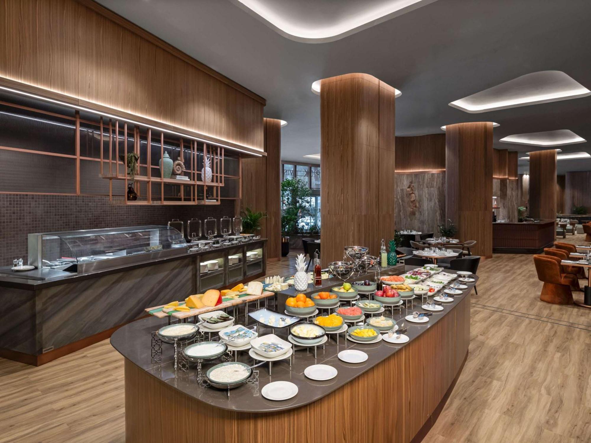 Moevenpick Living Istanbul Saklivadi Hotel Exterior photo